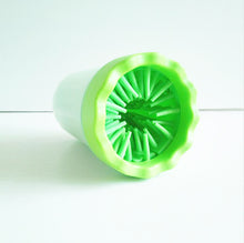 Portable Pet Paw Plunger Mud Cleaner Washer Mudbuster Dog Cat Pet Paw Dog Paw Brush Cup Perfect for Dirty Foot Cleaner